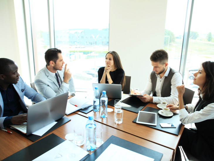 the-income-and-benefit-of-deputy-chief-customer-officer The income and benefit of Deputy Chief Customer Officer